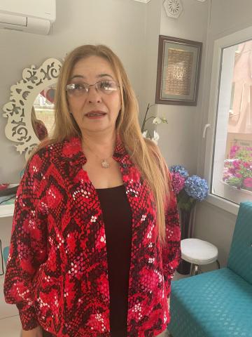 Yazarımızın vesikalık fotoğrafı